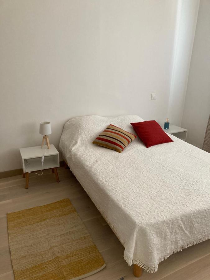 Bel Appartement climatisé en centre ville Bastia  Exterior foto